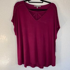 Absolutely Famous Deep Fuchsia Soft Top.  1X. NWT (tags).